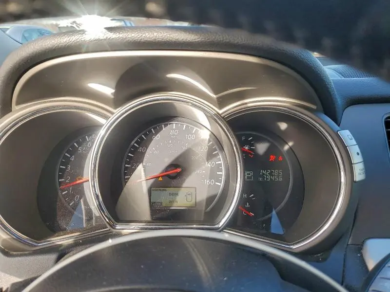 2014 NISSAN MURANO S  