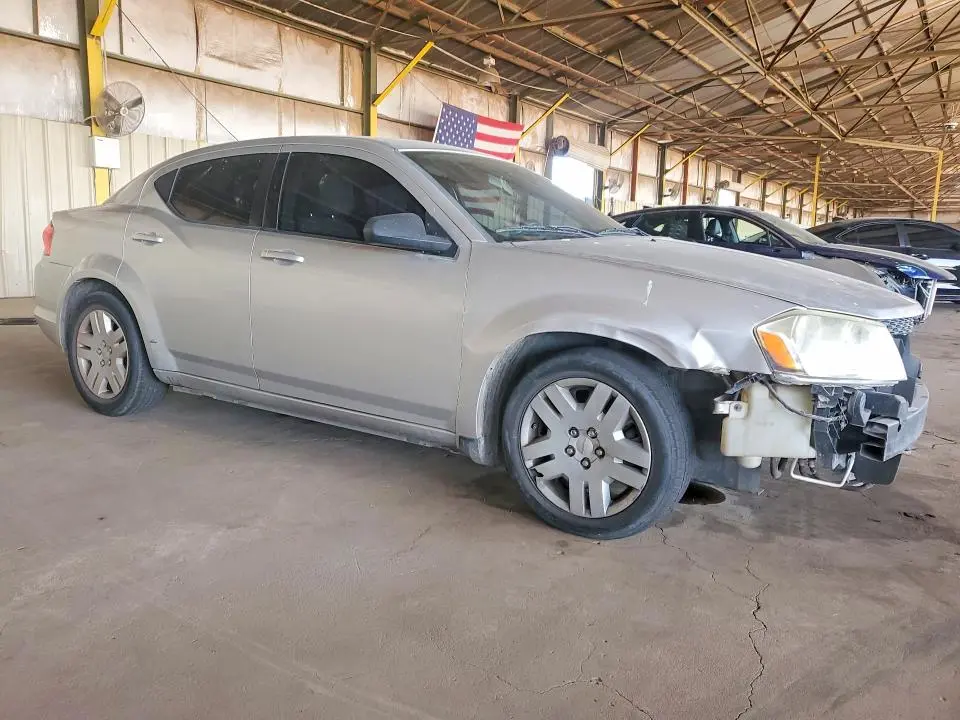 2012 DODGE AVENGER SE  