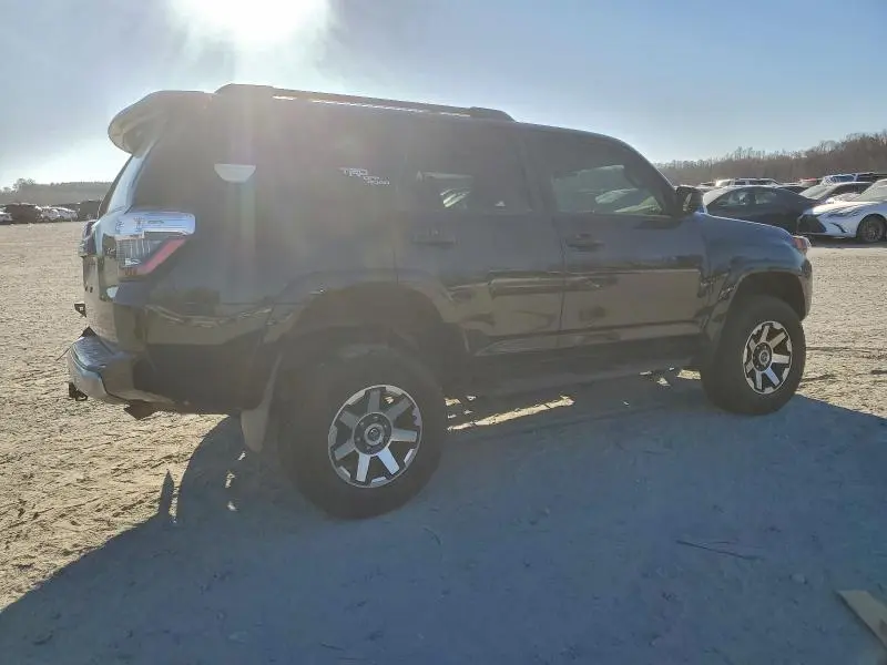 2019 TOYOTA 4RUNNER SR5/SR5 PREMIUM  