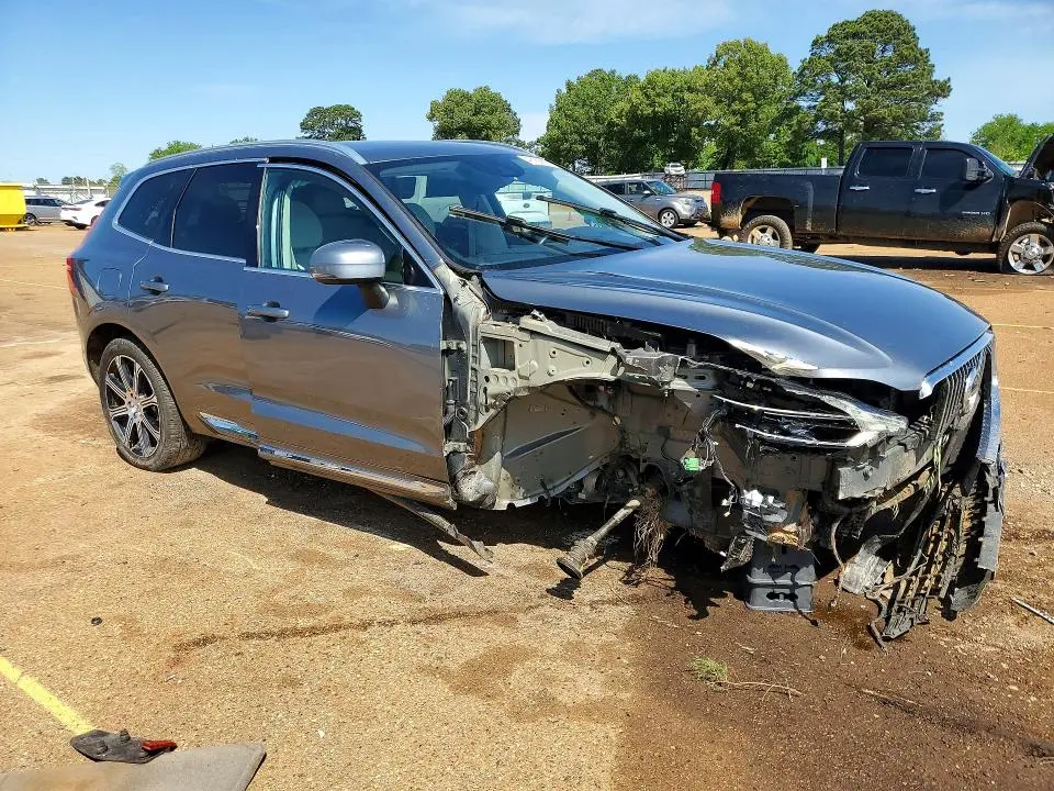 2018 VOLVO XC60 T5 INSCRIPTION  