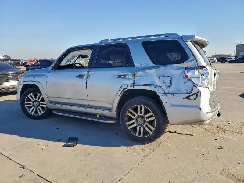 2012 TOYOTA 4RUNNER SR5  