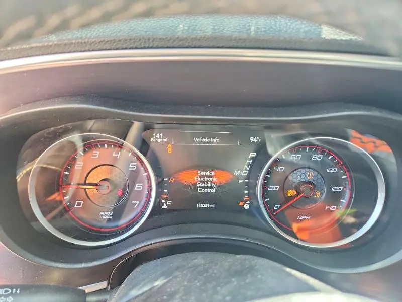 2015 DODGE CHARGER SE  