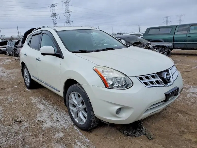 2013 NISSAN ROGUE S  