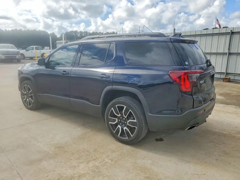 2021 GMC ACADIA SLT  
