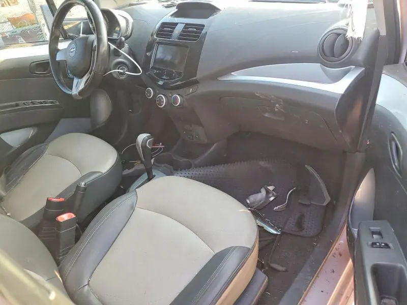 2013 CHEVROLET SPARK 2LT  