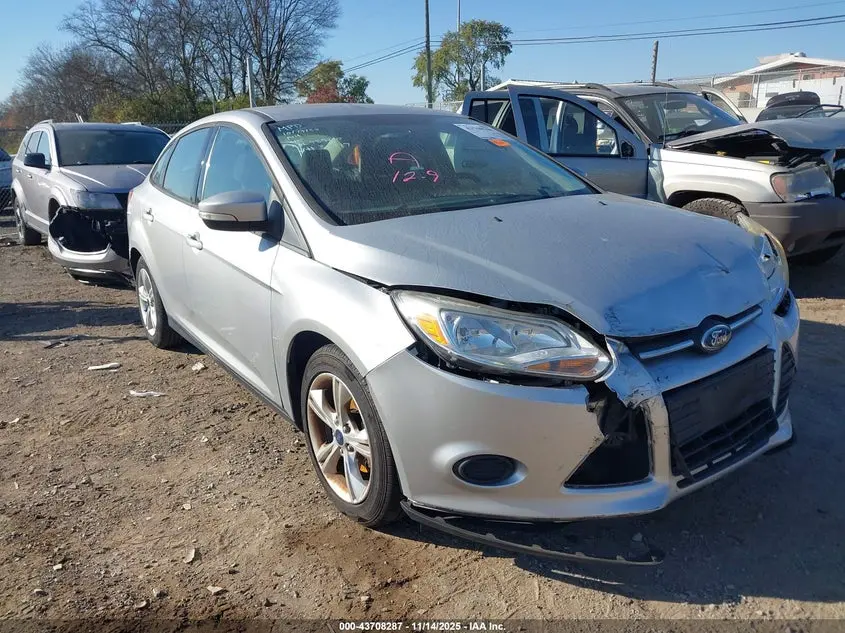 2013 FORD FOCUS SE