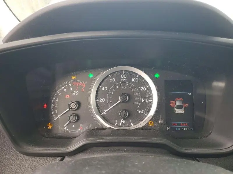 2021 TOYOTA COROLLA LE  