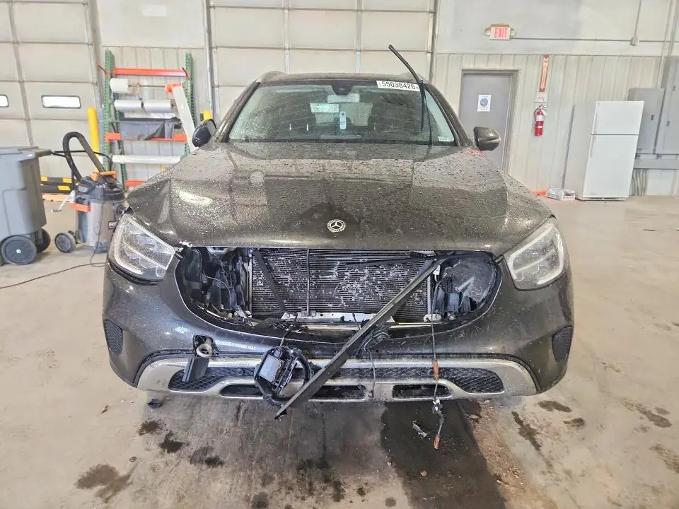 2020 MERCEDES-BENZ GLC 300  