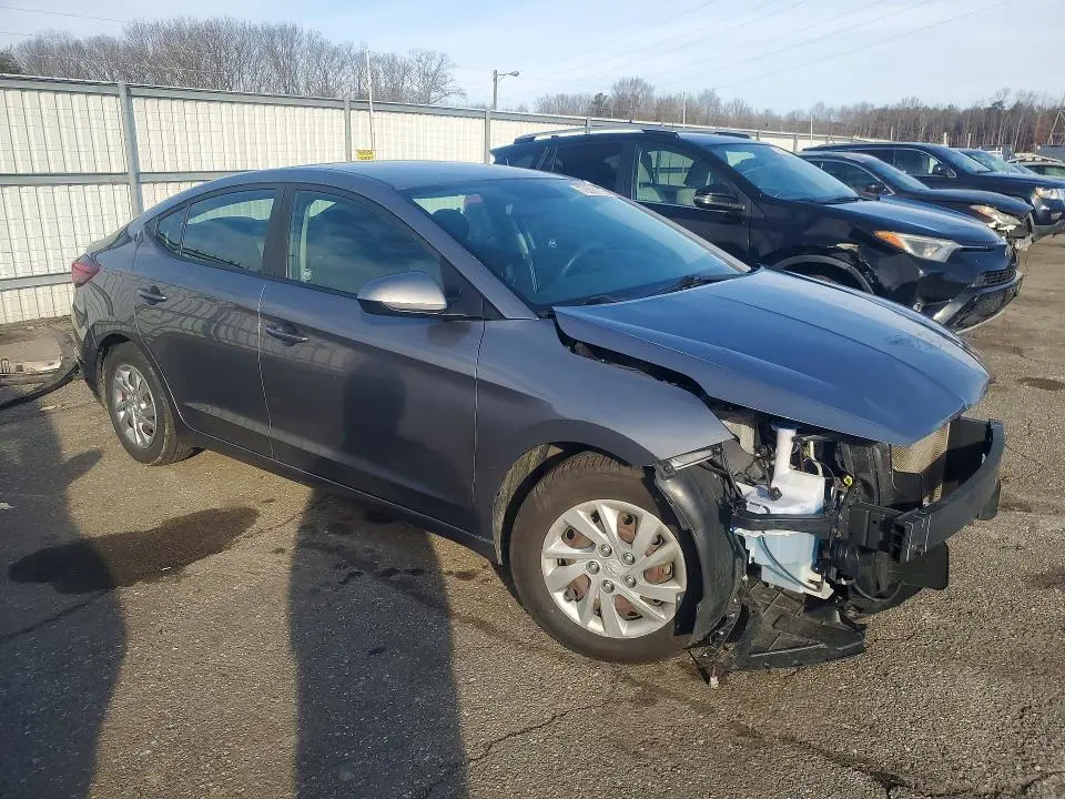 2019 HYUNDAI ELANTRA 4D   