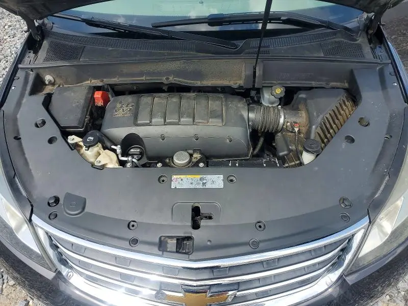 2015 CHEVROLET TRAVERSE LT  