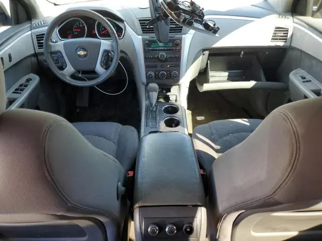 2011 CHEVROLET TRAVERSE LS  