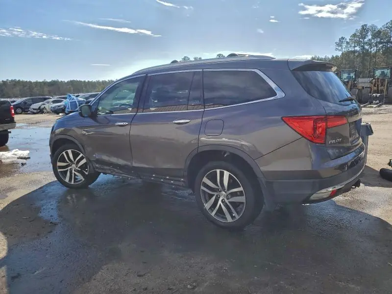2017 HONDA PILOT ELITE  