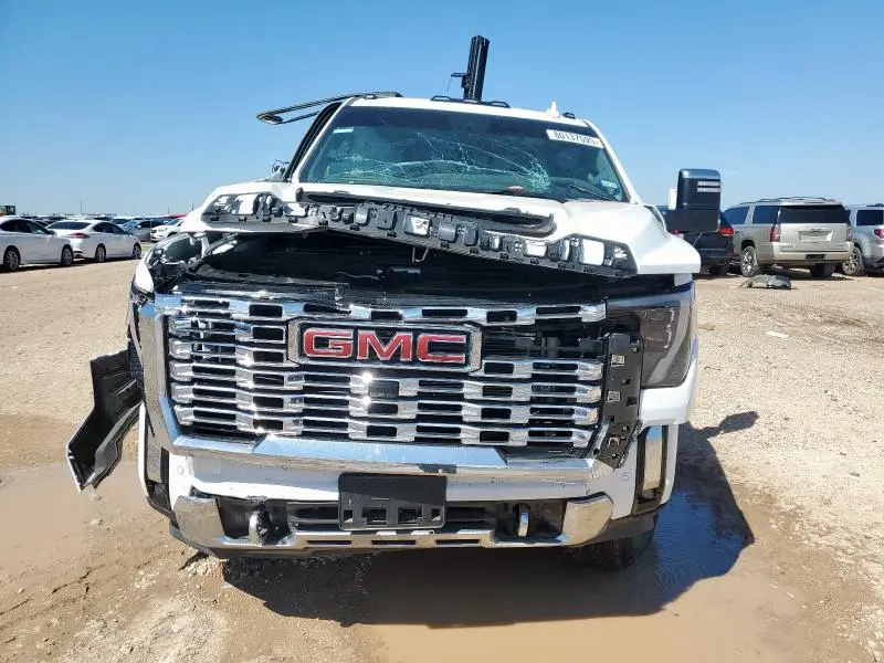 2025 GMC SIERRA K2500 DENALI  