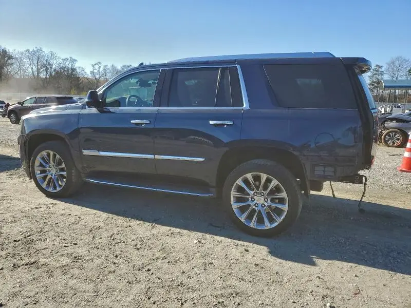 2017 CADILLAC ESCALADE LUXURY  