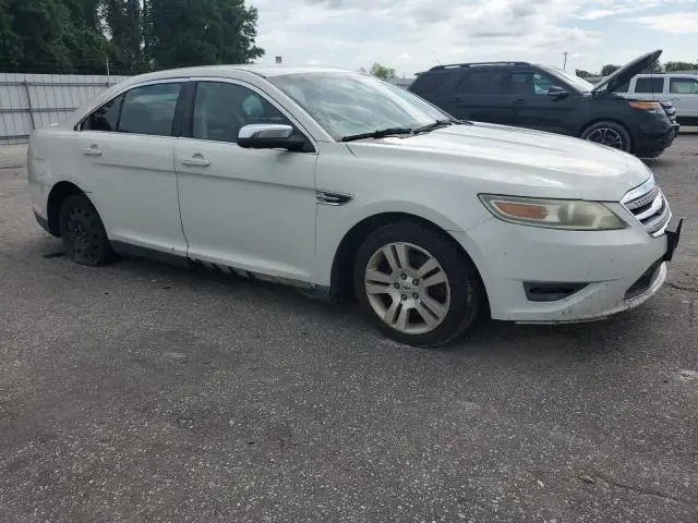 2010 FORD TAURUS LIMITED  