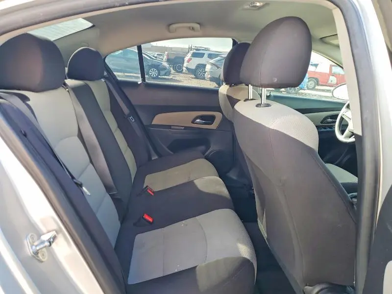 2015 CHEVROLET CRUZE LS  