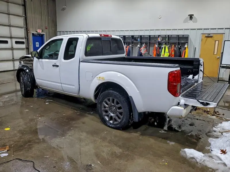 2012 NISSAN FRONTIER SV  