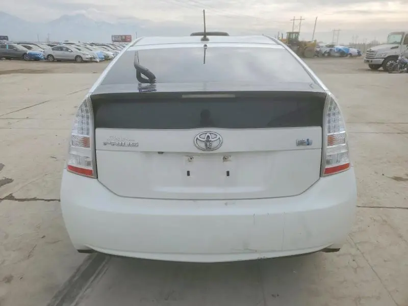 2010 TOYOTA PRIUS   