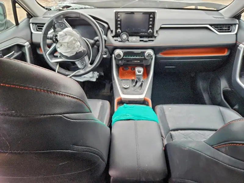 2020 TOYOTA RAV4 ADVENTURE  