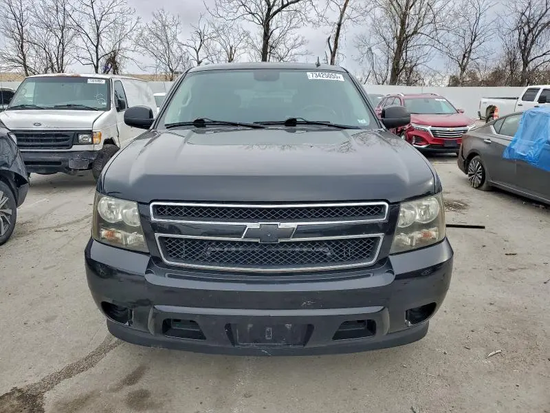 2010 CHEVROLET SUBURBAN C1500 LS  