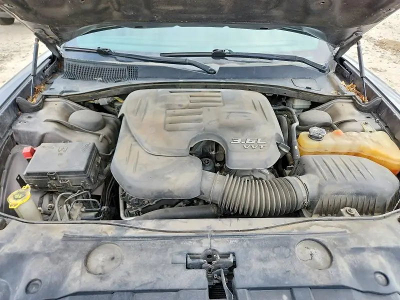 2014 DODGE CHARGER SE  