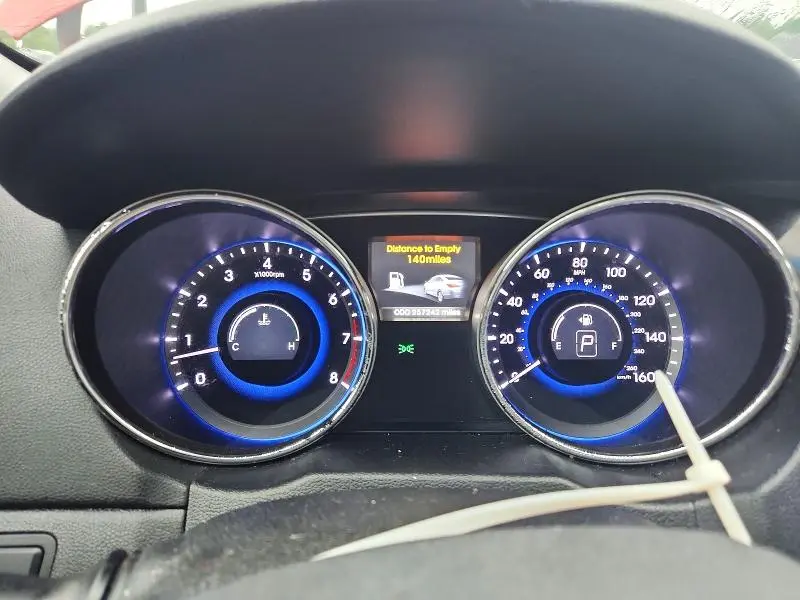 2014 HYUNDAI SONATA SE  