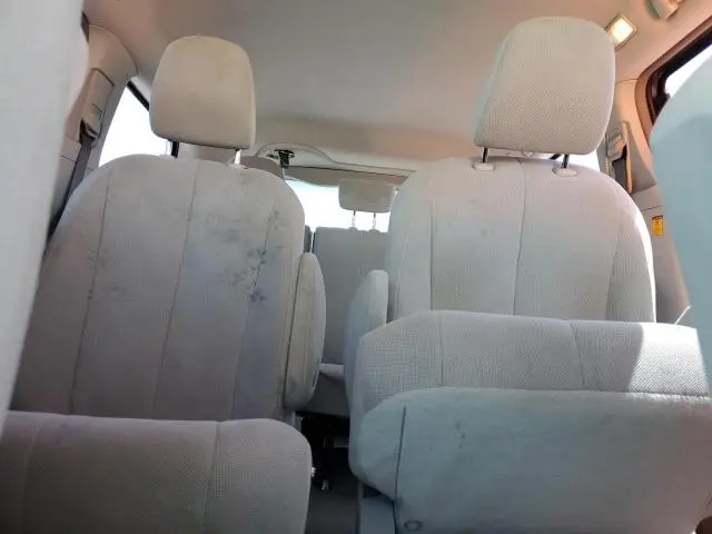 2012 TOYOTA SIENNA   