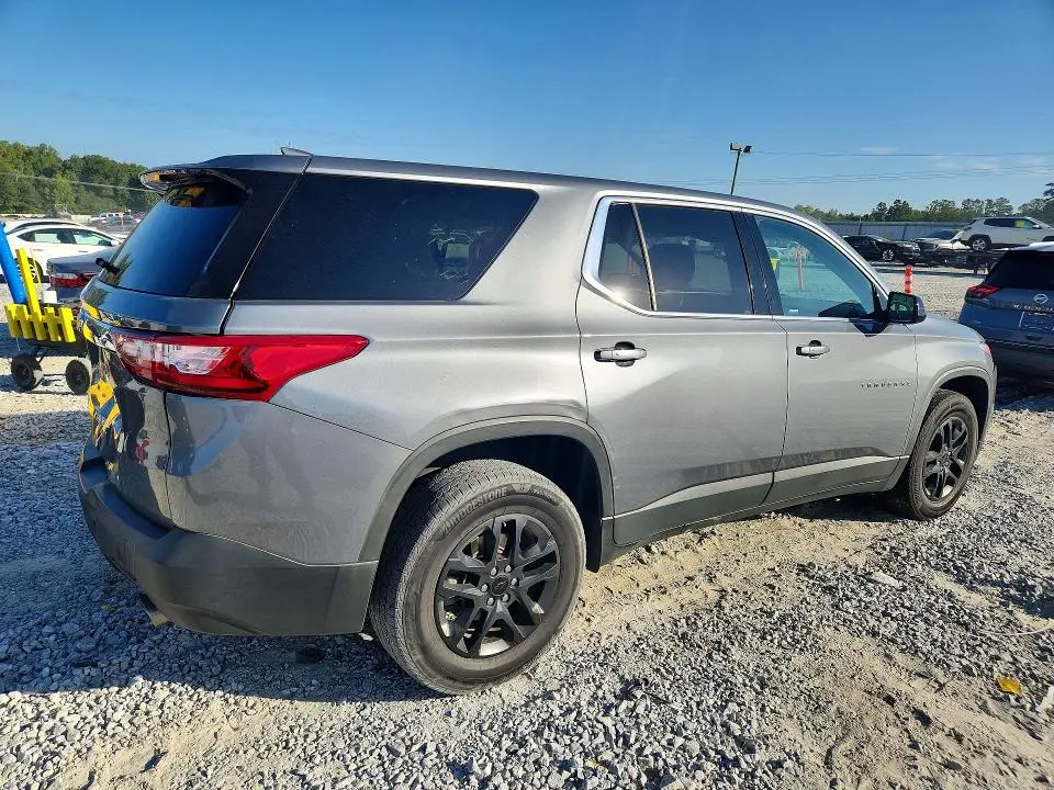 2018 CHEVROLET TRAVERSE LS  