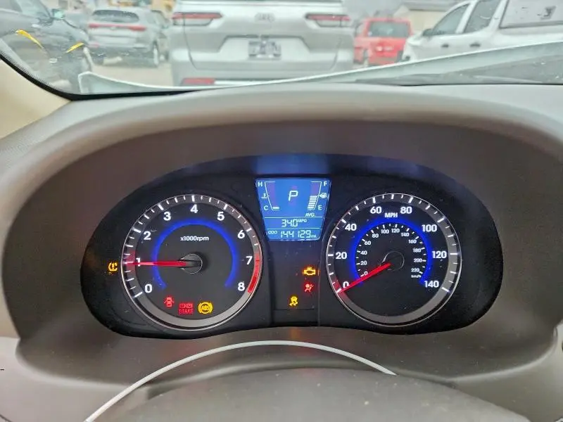 2013 HYUNDAI ACCENT GLS  