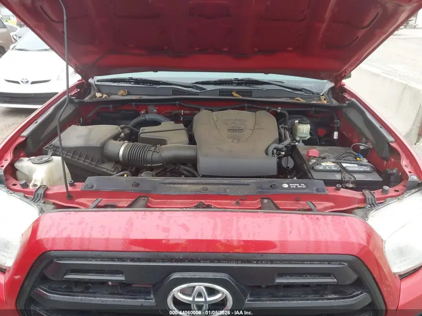 2016 TOYOTA TACOMA SR V6