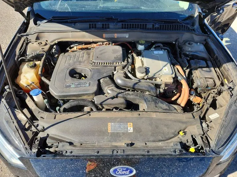 2017 FORD FUSION SE PHEV  