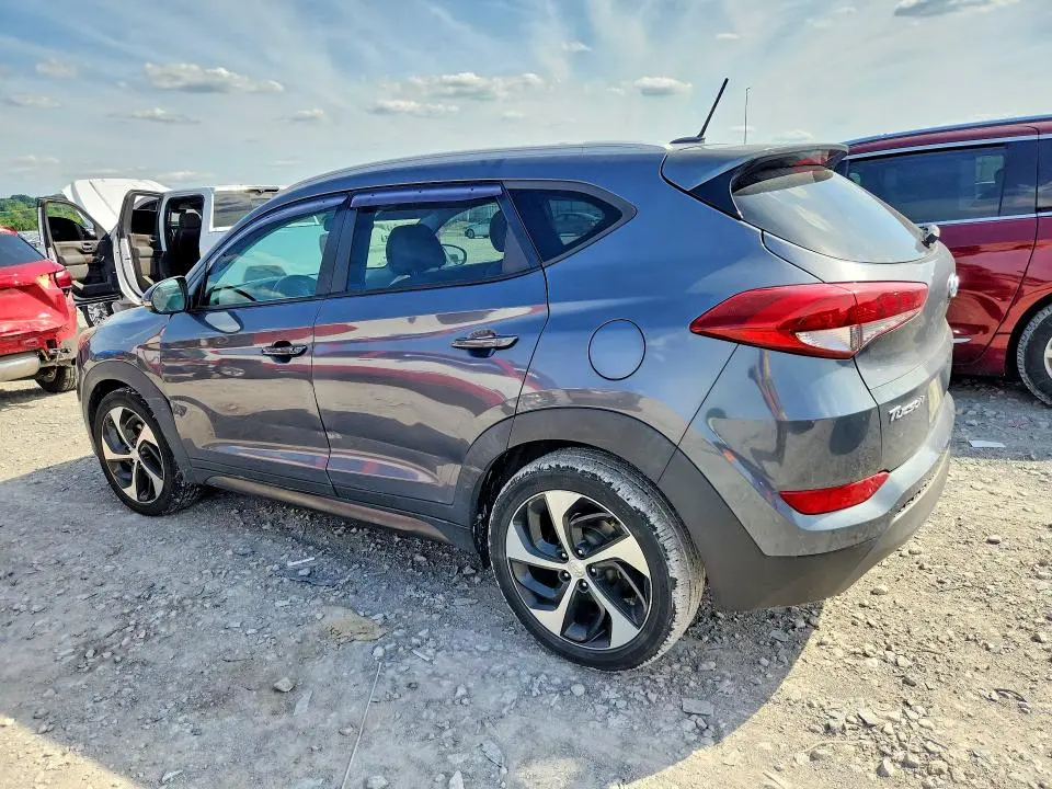 2016 HYUNDAI TUCSON SPORT  