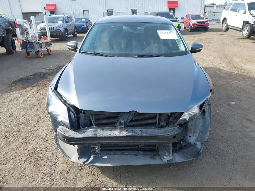 2015 VOLKSWAGEN PASSAT 2.0L TDI SE