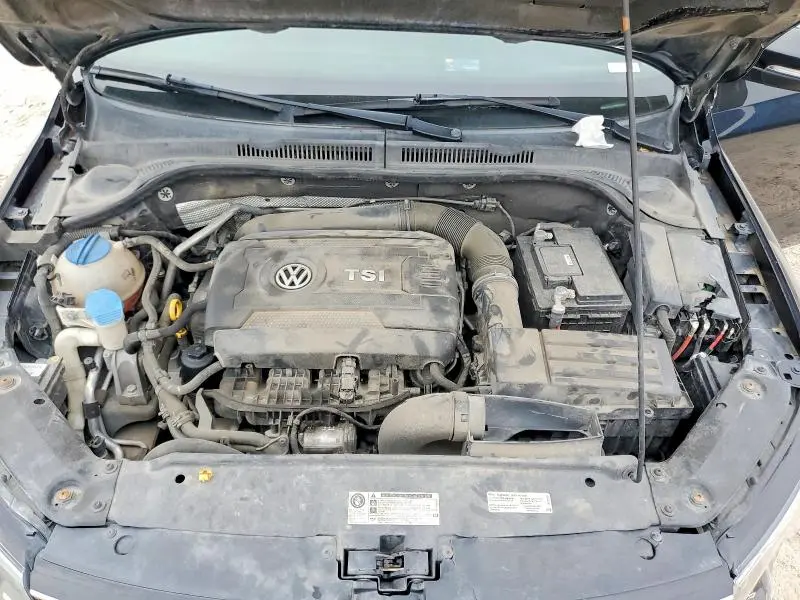 2016 VOLKSWAGEN JETTA SEL  