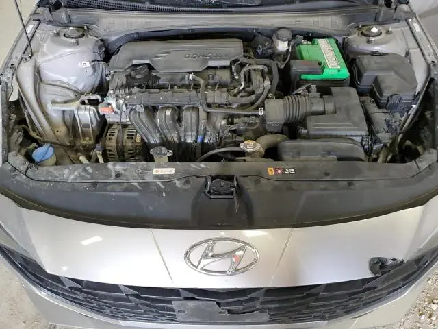 2021 HYUNDAI ELANTRA SEL  