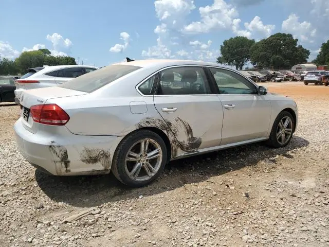 2014 VOLKSWAGEN PASSAT SE  