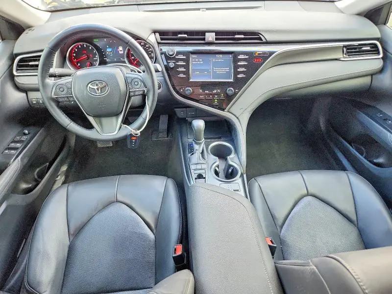 2018 TOYOTA CAMRY XSE  