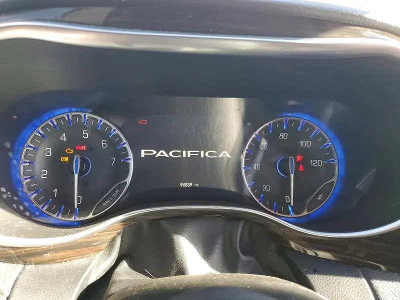 2022 CHRYSLER PACIFICA LIMITED  