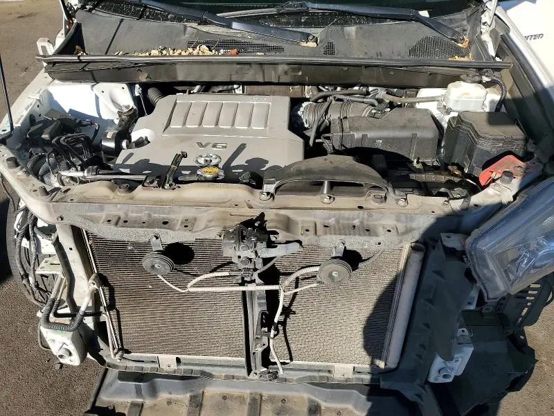 2011 TOYOTA HIGHLANDER LIMITED  
