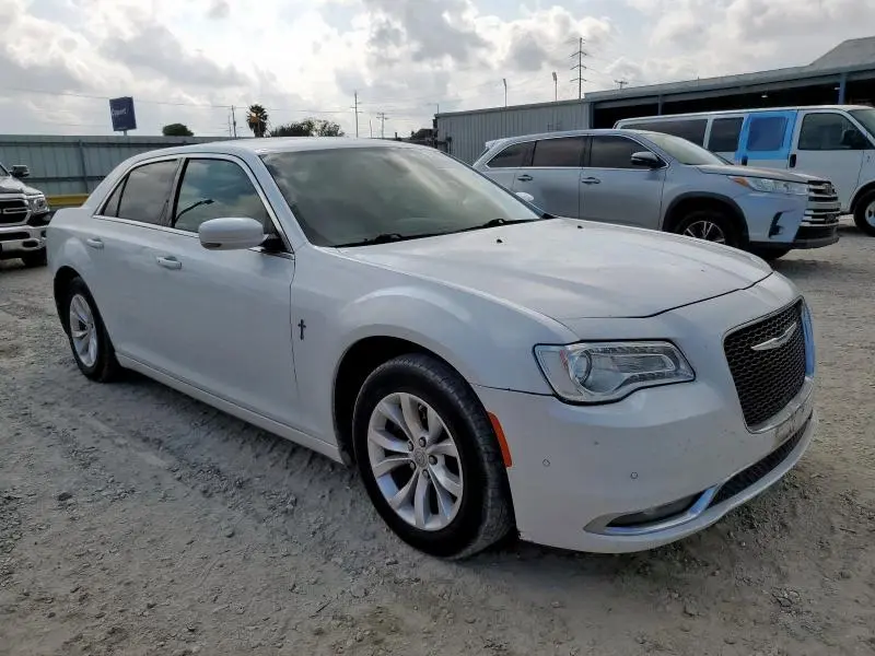 2015 CHRYSLER 300 LIMITED  