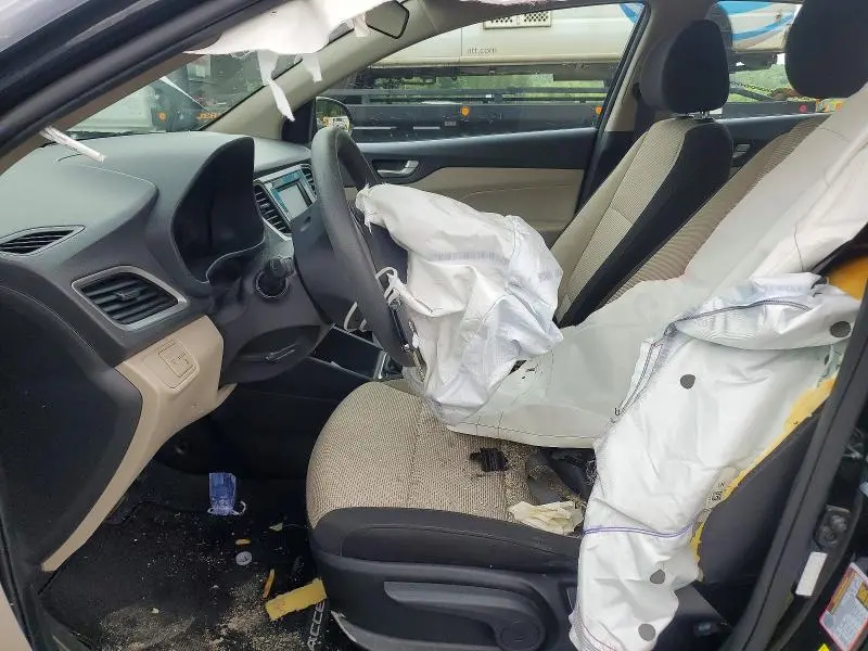 2022 HYUNDAI ACCENT SE  