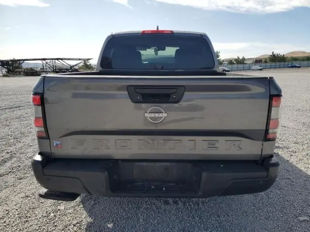 2022 NISSAN FRONTIER S  