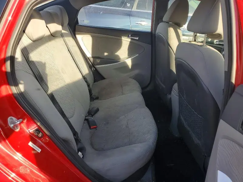 2012 HYUNDAI ACCENT GLS  