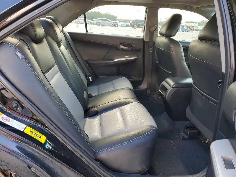 2012 TOYOTA CAMRY SE  