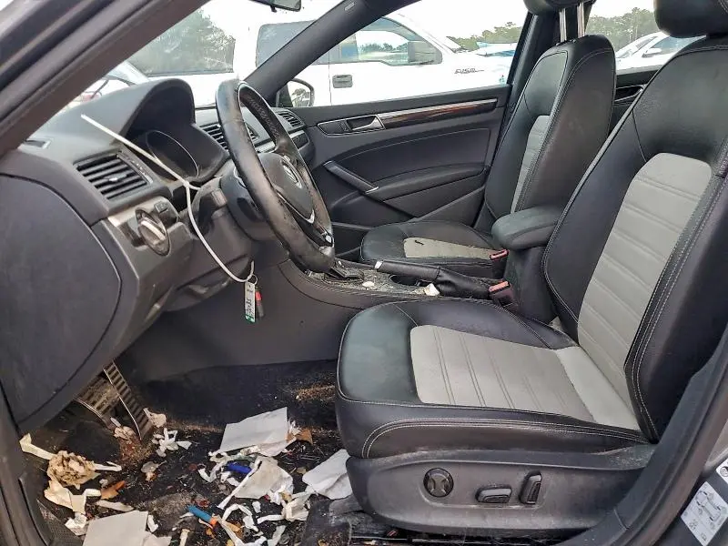 2018 VOLKSWAGEN PASSAT GT  