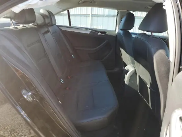 2017 VOLKSWAGEN JETTA SE  