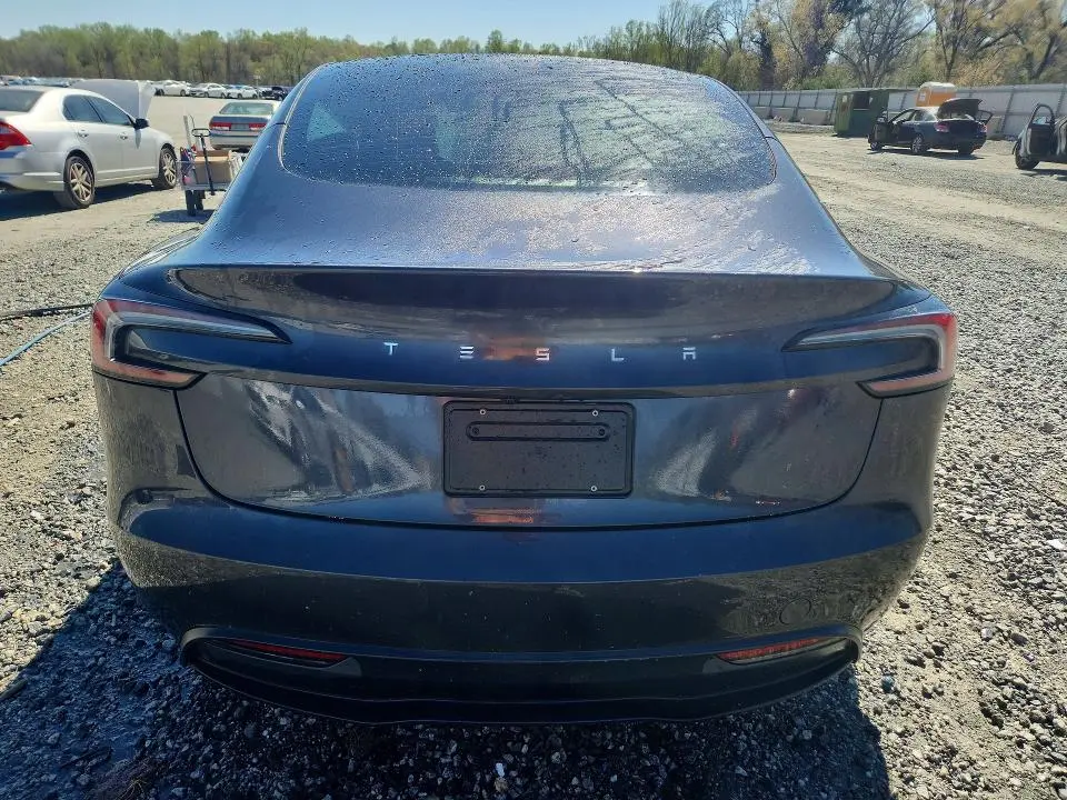 2024 TESLA MODEL 3   