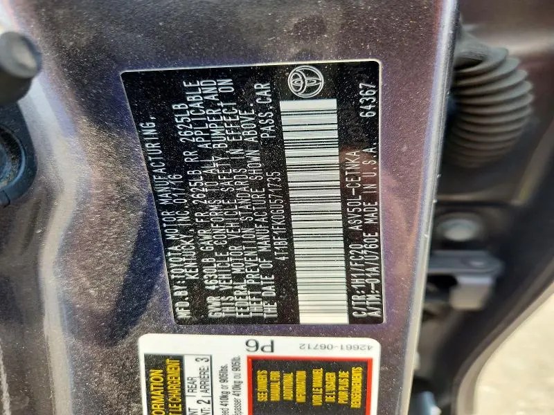 2016 TOYOTA CAMRY LE  
