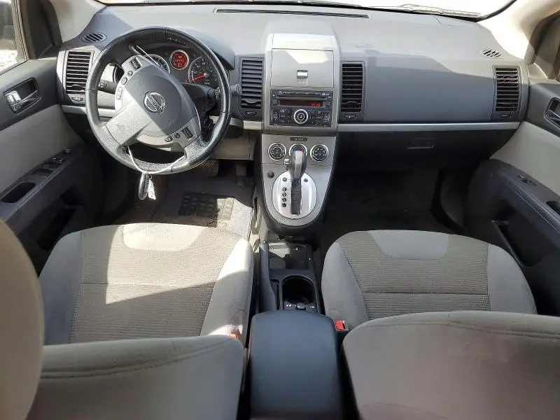 2010 NISSAN SENTRA 2.0  