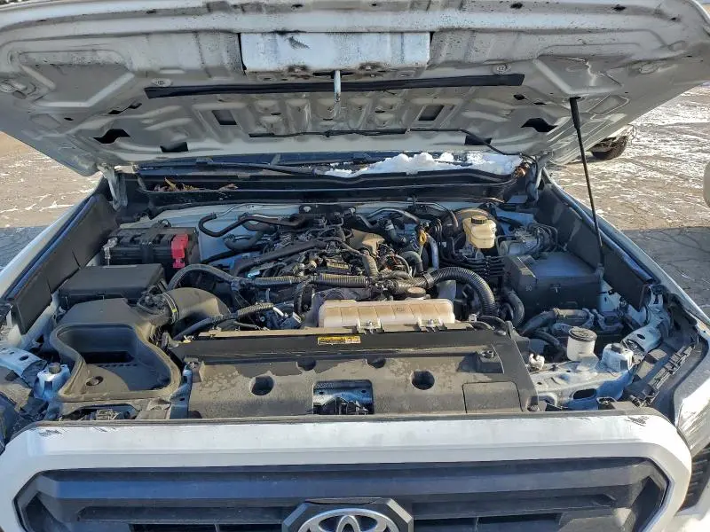 2024 TOYOTA TACOMA XTRACAB  